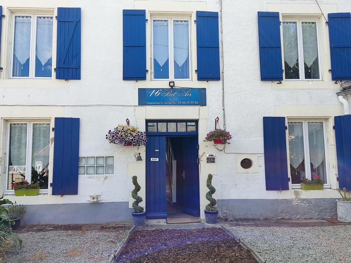 16 Bel Air Bed & Breakfast Saint-Bonnet-de-Bellac Exterior photo